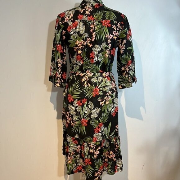 Vicci Germany 100% linen floral button down belted midi dress size (40) US8-10 - Picture 4 of 10